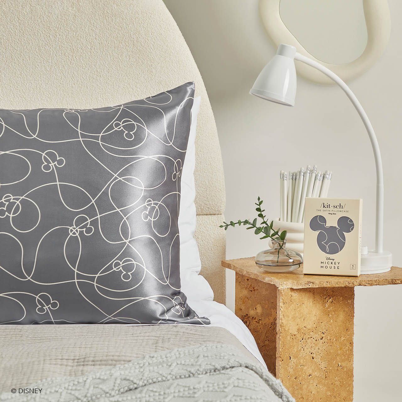 Kitsch x Mickey y Minnie Funda de Almohada de Satén Laberinto Mickey