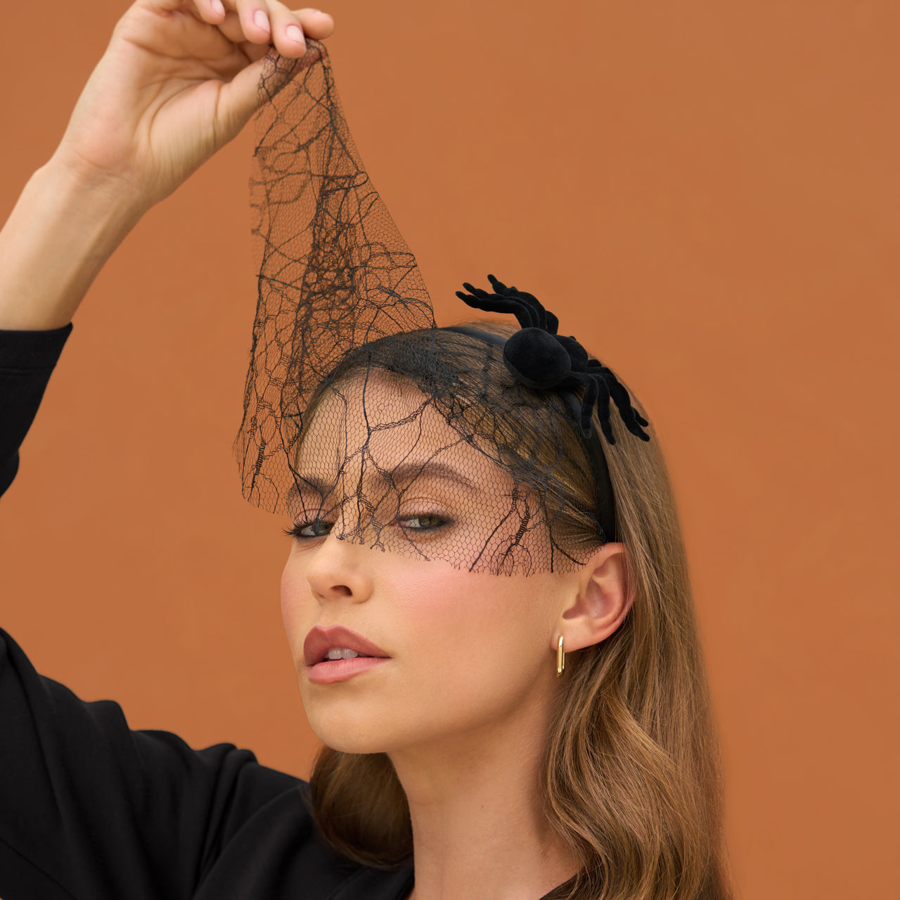 Fascia per capelli a forma di ragnatela